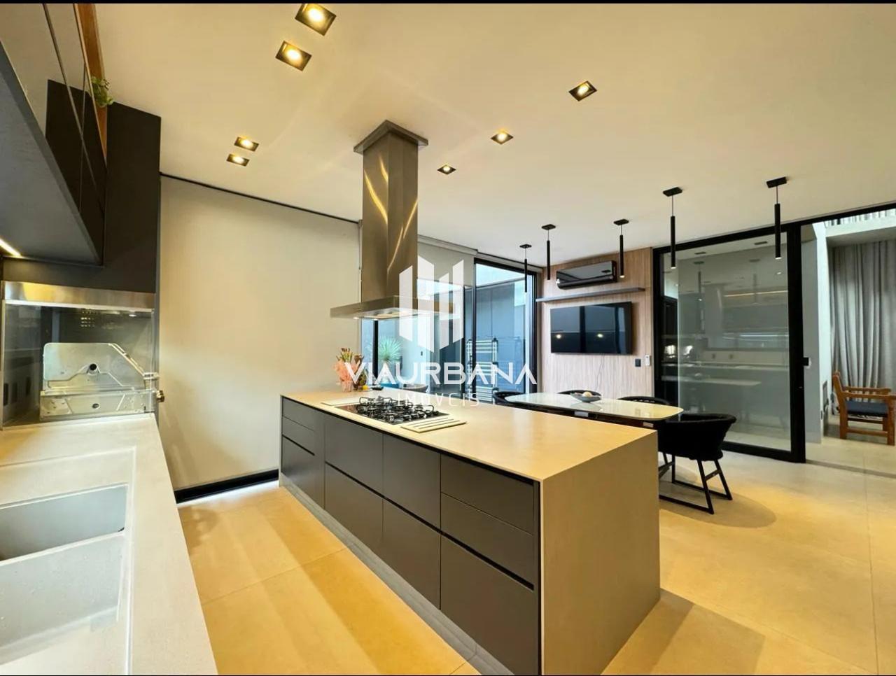 Casa à venda com 4 quartos, 504m² - Foto 2