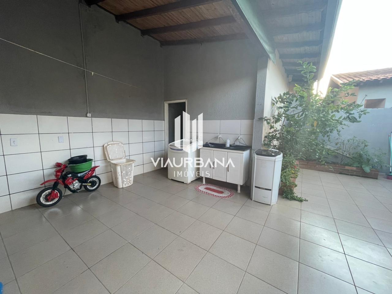 Casa à venda com 3 quartos, 250m² - Foto 11