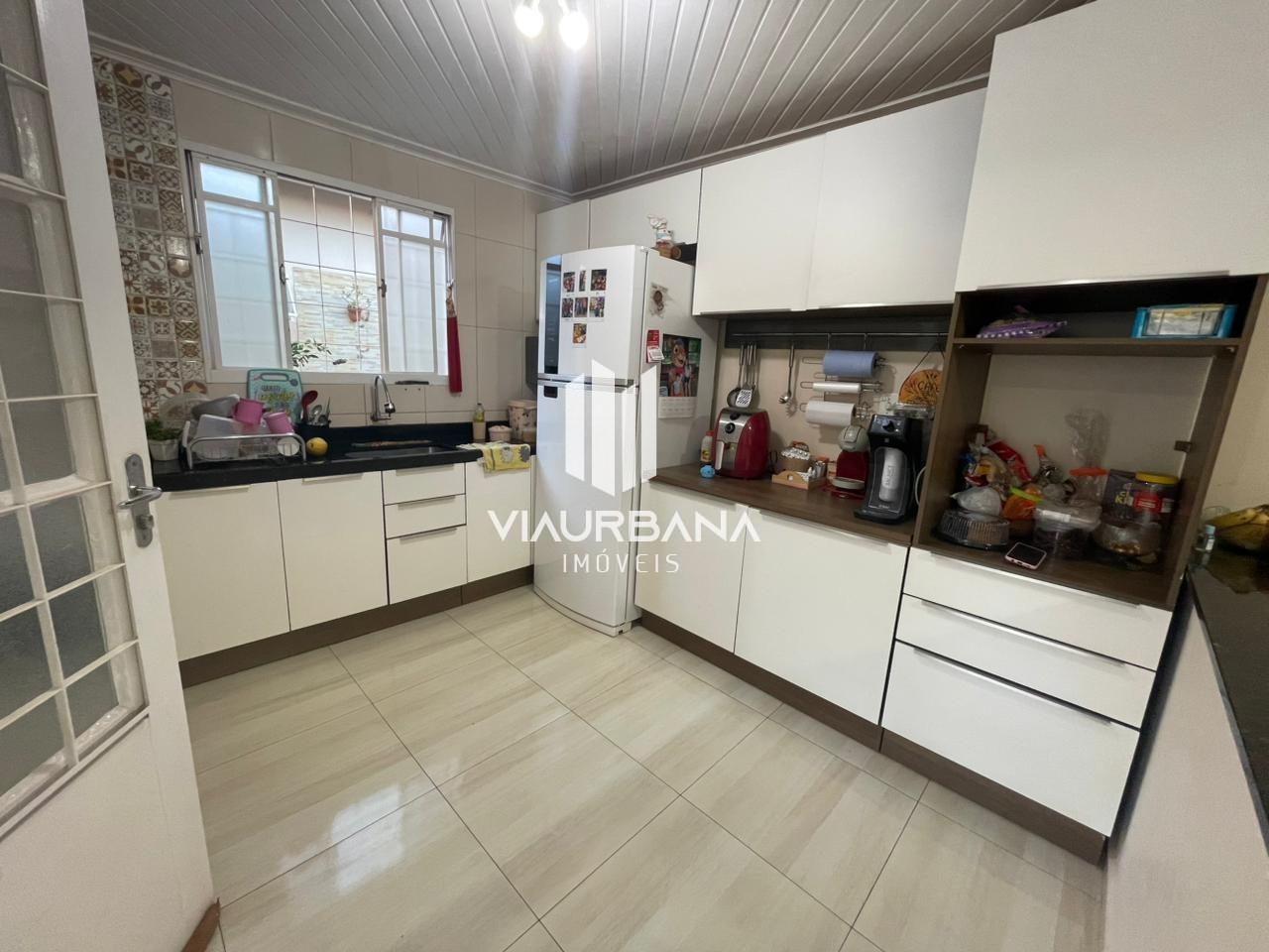 Casa à venda com 3 quartos, 250m² - Foto 15