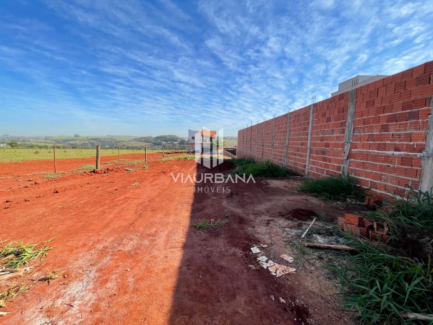 Terreno à venda, 250m² - Foto 1