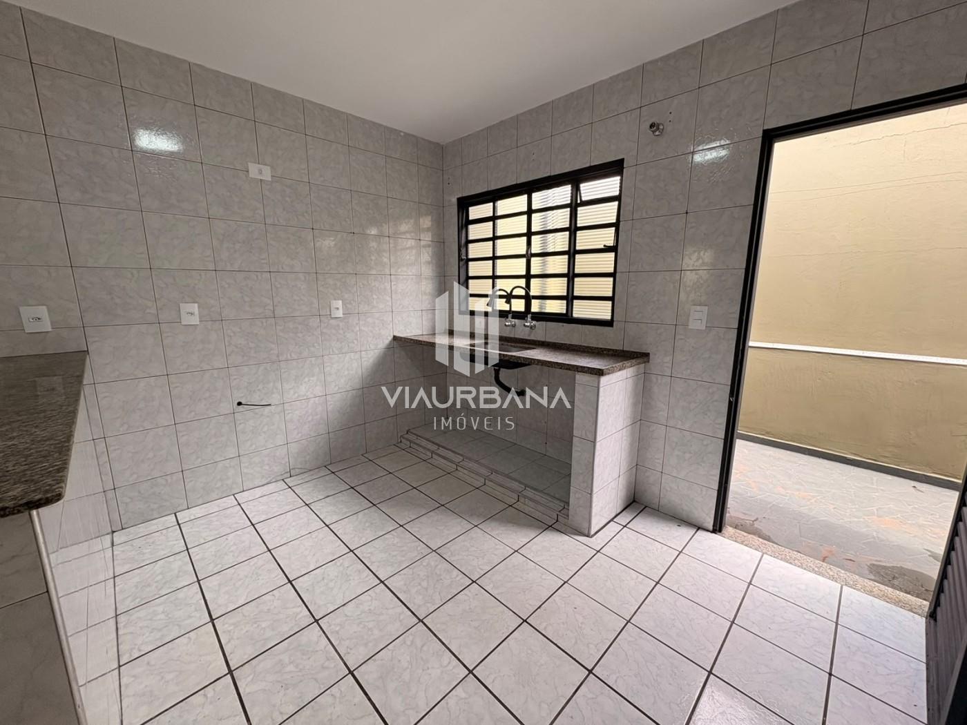 Casa, 2 quartos, 100 m² - Foto 1